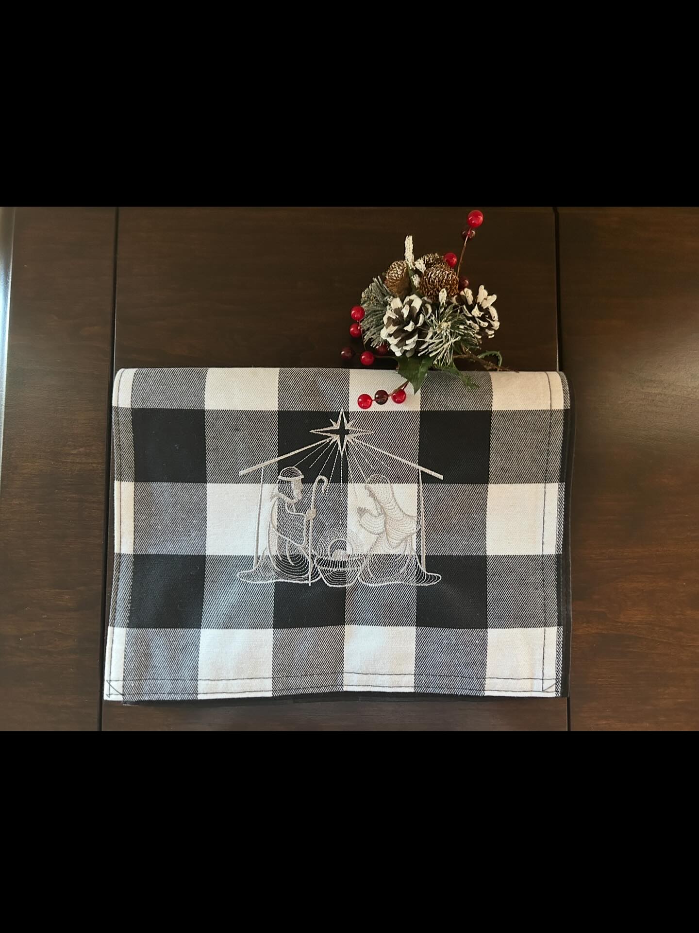 Christmas Table Runner